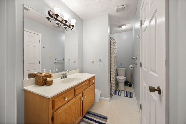 700 Jackson Road, Somerset, KY 42501