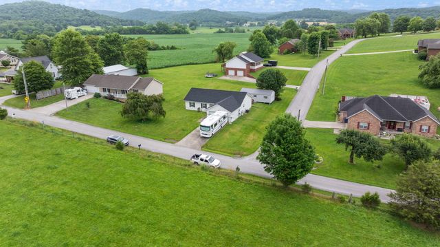 700 Jackson Road, Somerset, KY 42501