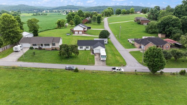 700 Jackson Road, Somerset, KY 42501