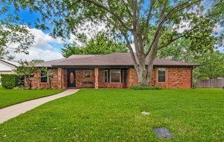 7700 Hunt Drive, North Richland Hills, TX 76182