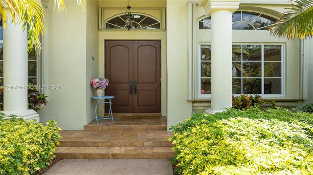 14831 SW 95th Ct, Miami, FL 33176