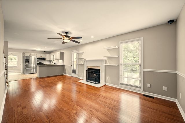 748 Gholson Rd, Clarksville, TN 37043