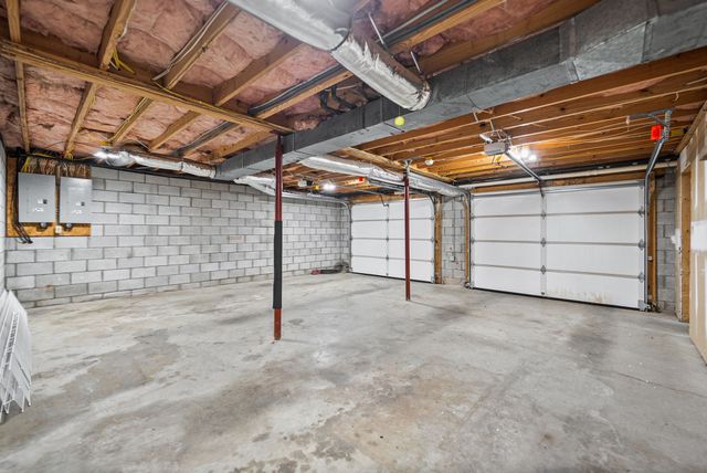 748 Gholson Rd, Clarksville, TN 37043