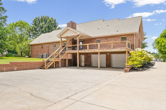 748 Gholson Rd, Clarksville, TN 37043