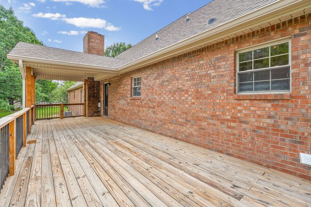 748 Gholson Rd, Clarksville, TN 37043