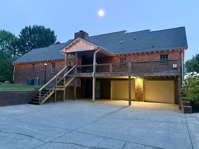 748 Gholson Rd, Clarksville, TN 37043