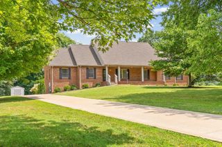 748 Gholson Rd, Clarksville, TN 37043