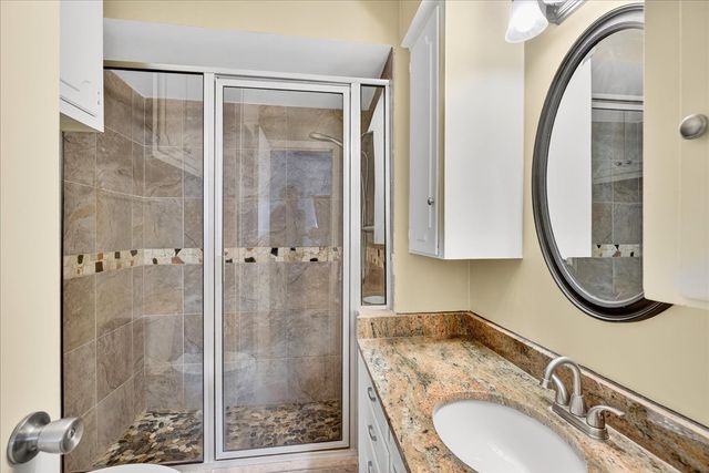 114 Baker B Ranch Road, Trinidad, TX 75163