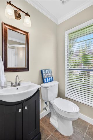 114 Baker B Ranch Road, Trinidad, TX 75163