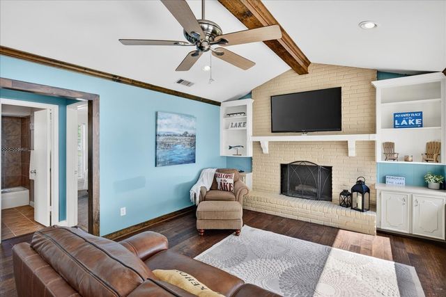 114 Baker B Ranch Road, Trinidad, TX 75163