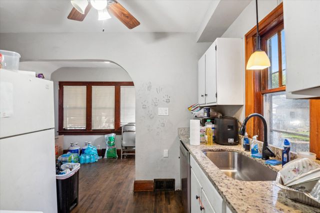 1185 Reaney Avenue, Saint Paul, MN 55106