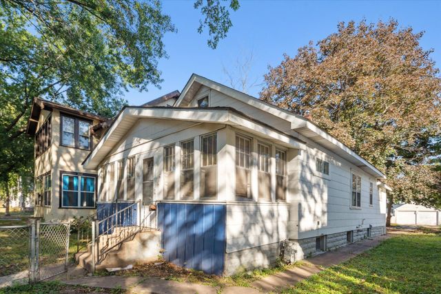 1185 Reaney Avenue, Saint Paul, MN 55106