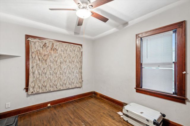 1185 Reaney Avenue, Saint Paul, MN 55106