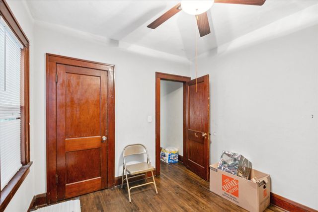 1185 Reaney Avenue, Saint Paul, MN 55106