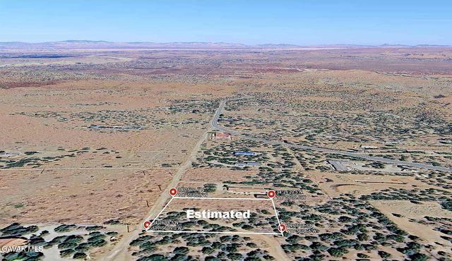 29500 106th St E, Juniper Hills, CA 93543