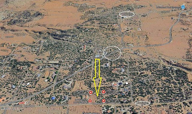 29500 106th St E, Juniper Hills, CA 93543