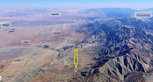 29500 106th St E, Juniper Hills, CA 93543