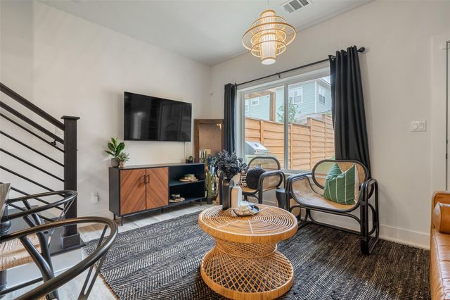 21202 Boggy Ford RD 6, Lago Vista, TX 78645