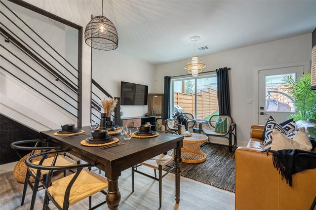 21202 Boggy Ford RD 6, Lago Vista, TX 78645