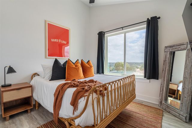 21202 Boggy Ford RD 6, Lago Vista, TX 78645