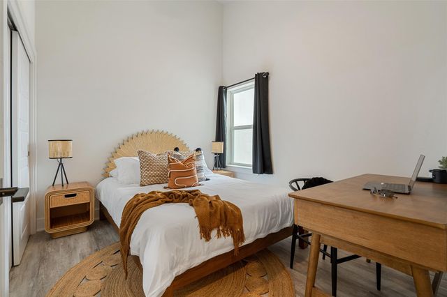 21202 Boggy Ford RD 6, Lago Vista, TX 78645