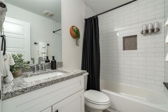 21202 Boggy Ford RD 6, Lago Vista, TX 78645