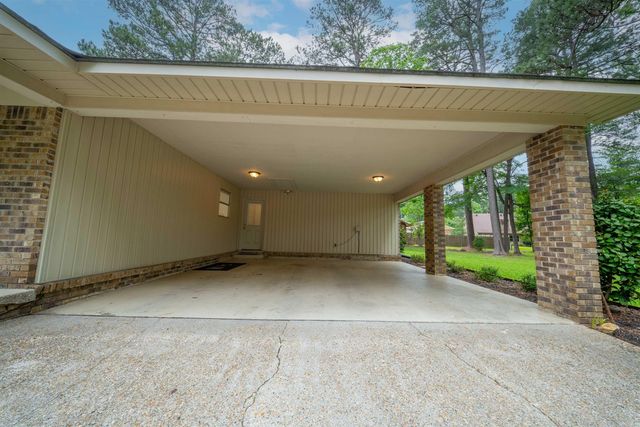 1740 Holly Hill Drive, Camden, AR 71701