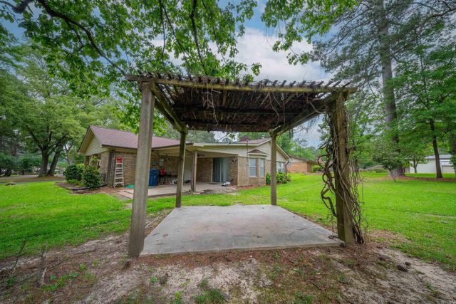 1740 Holly Hill Drive, Camden, AR 71701