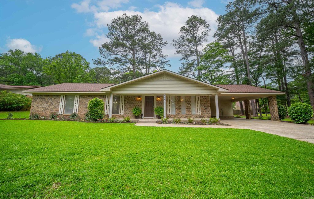 1740 Holly Hill Drive, Camden, AR 71701