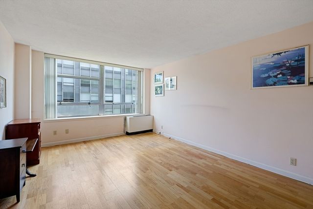 80 Park St 55, Brookline, MA 02446