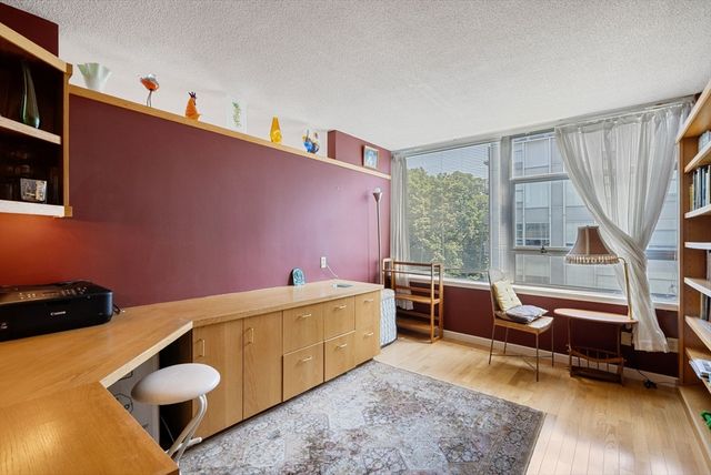 80 Park St 55, Brookline, MA 02446