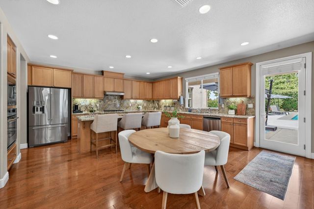 9765 Duckweed St, Roseville, CA 95747