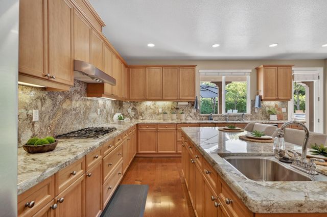 9765 Duckweed St, Roseville, CA 95747