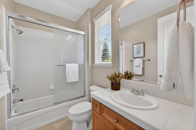 9765 Duckweed St, Roseville, CA 95747