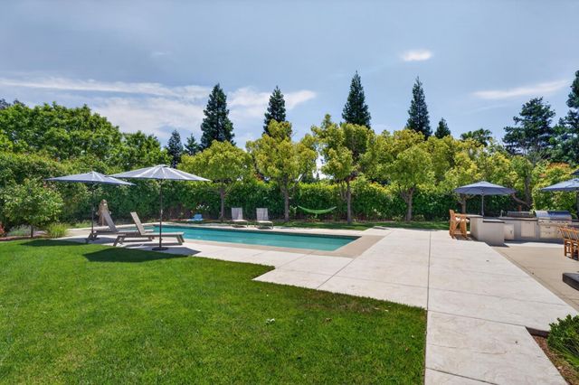 9765 Duckweed St, Roseville, CA 95747
