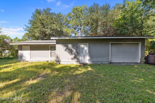 404 Seymour Street, Aberdeen, NC 28315