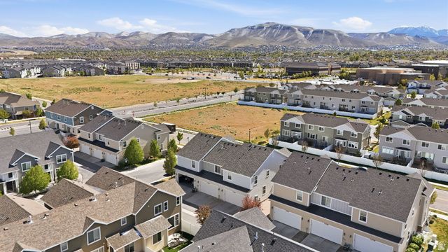 12766 S ASHINGTON LN, Herriman, UT 84096