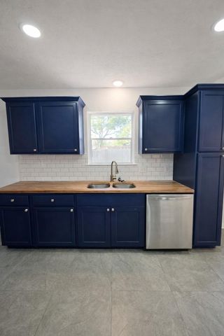 1820 Sunset Avenue, Bay City, TX 77414