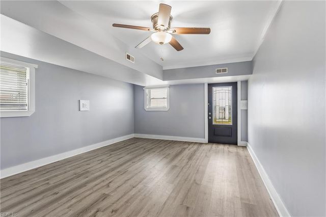 106 Dandy View LN, Yorktown, VA 23692