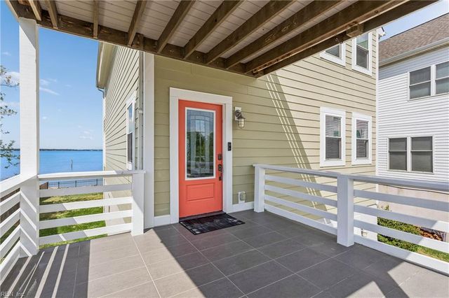 106 Dandy View LN, Yorktown, VA 23692