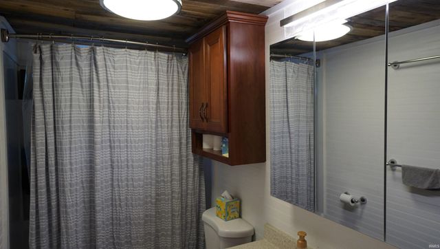 12733 Yellowbanks Trail 69 N, Dale, IN 47523