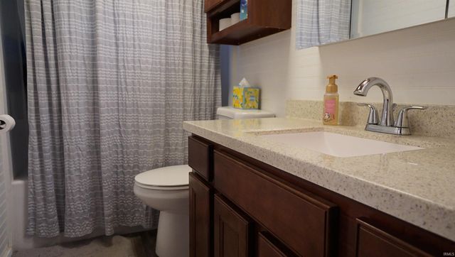 12733 Yellowbanks Trail 69 N, Dale, IN 47523