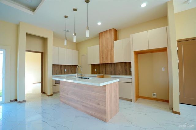 2912 Magnolia Drive, San Juan, TX 78589