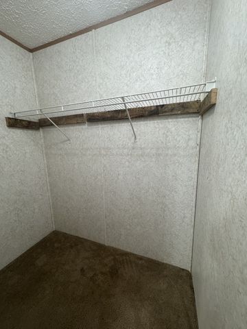 432 Andrews Ave, Hartsville, TN 37074