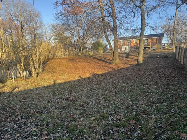 432 Andrews Ave, Hartsville, TN 37074