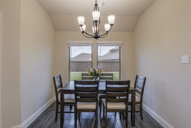 173 Hackney Street, Waxahachie, TX 75165