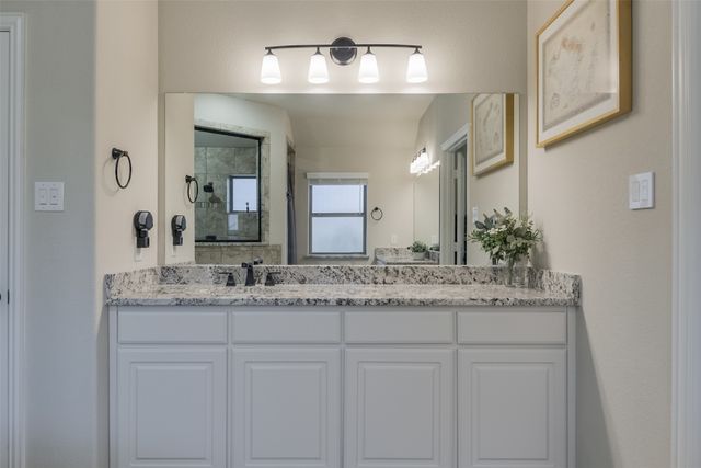 173 Hackney Street, Waxahachie, TX 75165