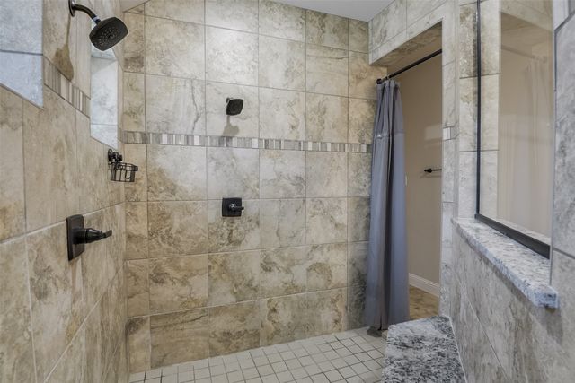 173 Hackney Street, Waxahachie, TX 75165
