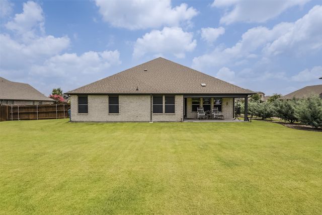 173 Hackney Street, Waxahachie, TX 75165