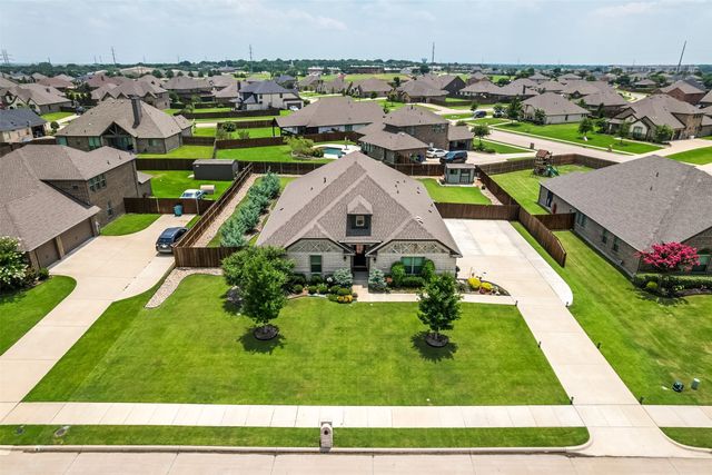 173 Hackney Street, Waxahachie, TX 75165